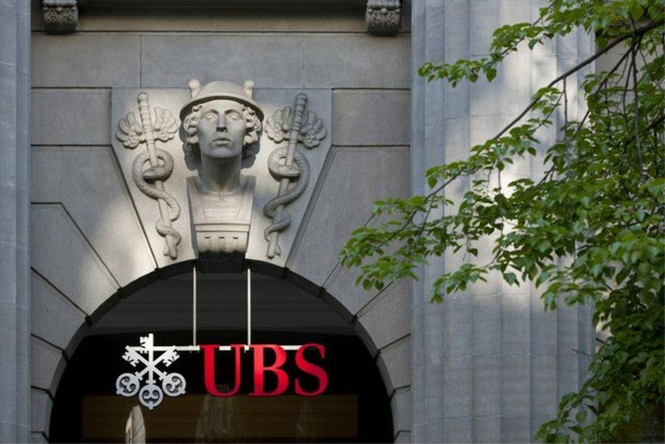 Rapport de la banque UBS: Les milliardaires sont plus nombreux mais leur fortune totale a reculé (détails)