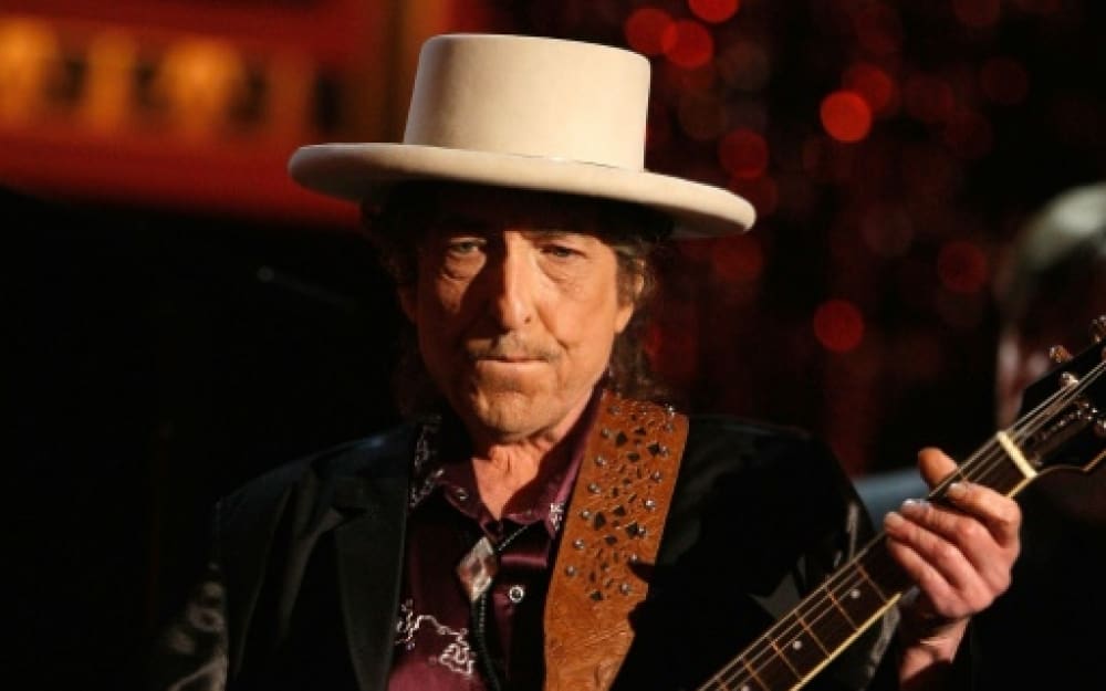 Prix Nobel de Littérature: Face au mutisme de Bob Dylan, l’Académie Suédoise renonce à le contacter