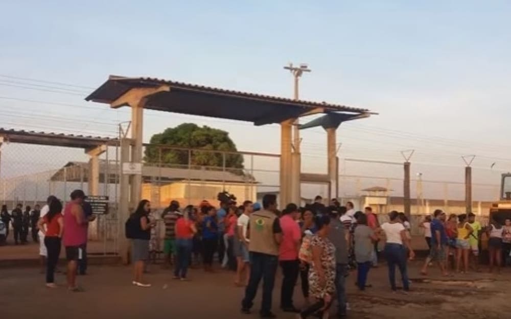 Brésil: Affrontements entre bandes rivales dans une prison, Bilan: 10 morts et plusieurs blessés