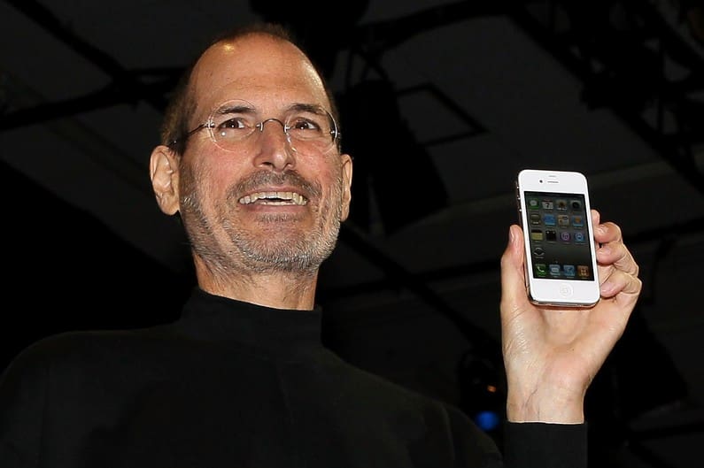 Apple: L’Iphone 4 sera obsolète le 31 octobre prochain