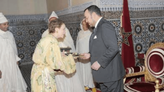 Le roi nomme 65 ambassadeurs dont 13 femmes