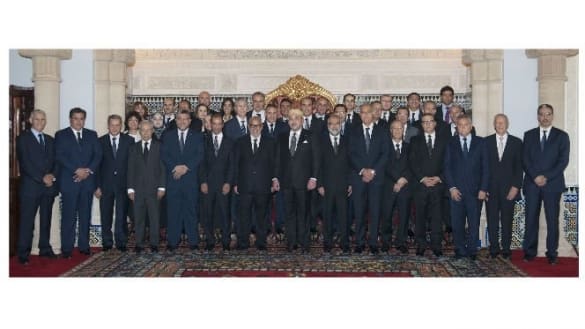 Le roi  relève  de leurs fonctions 12 ministres suite à leur élection aux législatives