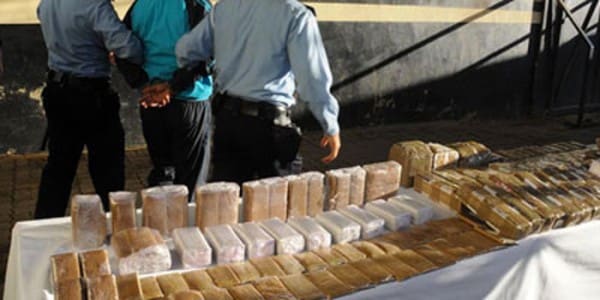 Bab Sebta: Arrestation d’un espagnol d’origine marocaine en possession de 45 kg de chira