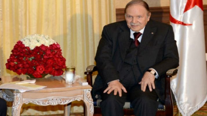 Bouteflika de retour en Algérie après un énième séjour médical en France