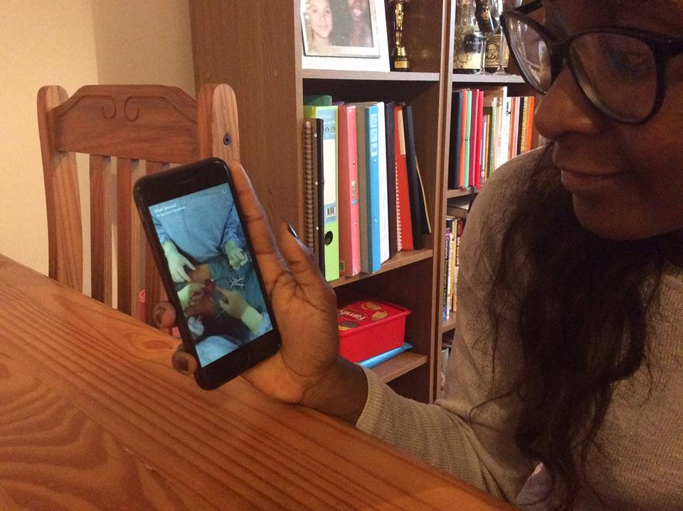 Londres: Un chirurgien effectue une opération chirurgicale et la diffuse sur Snapchat pour ses étudiants (photos et vidéo)