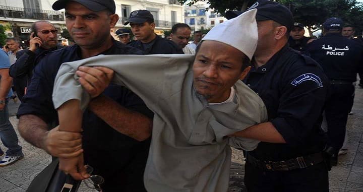 Algérie: Bouteflika interdit à Ali Benhadj toute activité politique et sortie du territoire