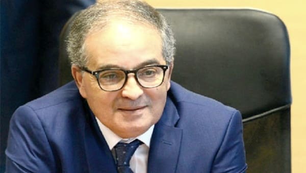 Algérie: décés du ministre du Commerce Bekhti Belaïb
