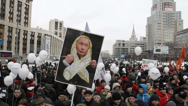 Union Européenne: La Russie doit libérer les manifestants pacifiques arrêtés lors de la journée de mobilisation monstre