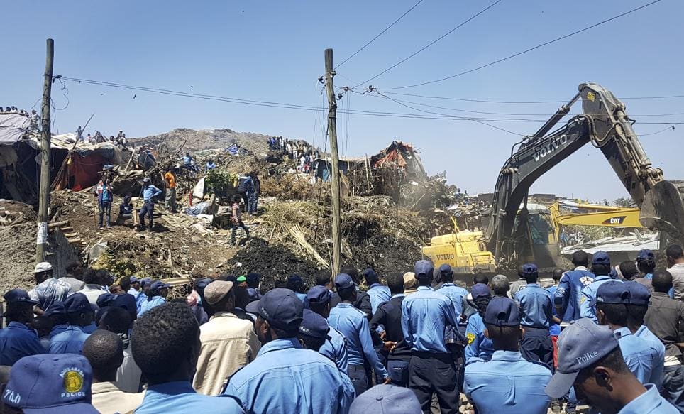 L’éboulement d’une décharge en Ethiopie fait plus de 46 morts parmi lesquels figurent des enfants
