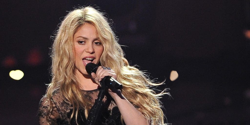 Shakira accusée de plagiat pour son tube  »La Bicicleta » (vidéos)