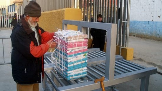 Sebta: A partir de lundi, seuls 4.000 porteurs pourront traverser quotidiennement le point de passage Tarajal II (vidéo)