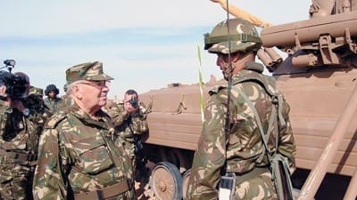 Armement: Pourquoi l’Algérie dépense trois fois plus que le Maroc