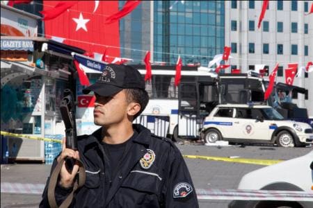 Turquie: Les forces de l’ordre ont abattu deux hommes soupçonnés de planifier un attentat