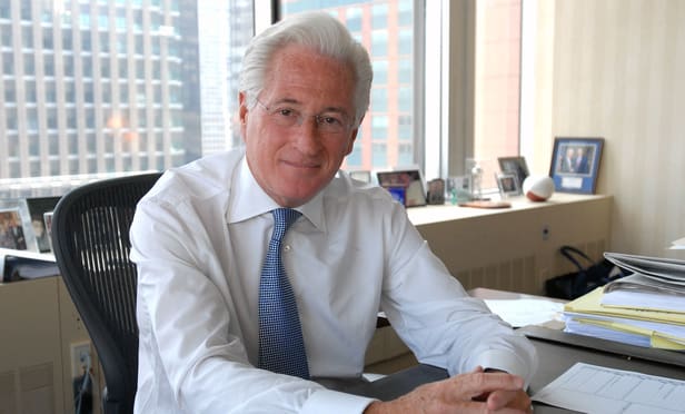 Ingérence russe: Donald Trump se paie les services de l’avocat new yorkais Marc Kasowitz