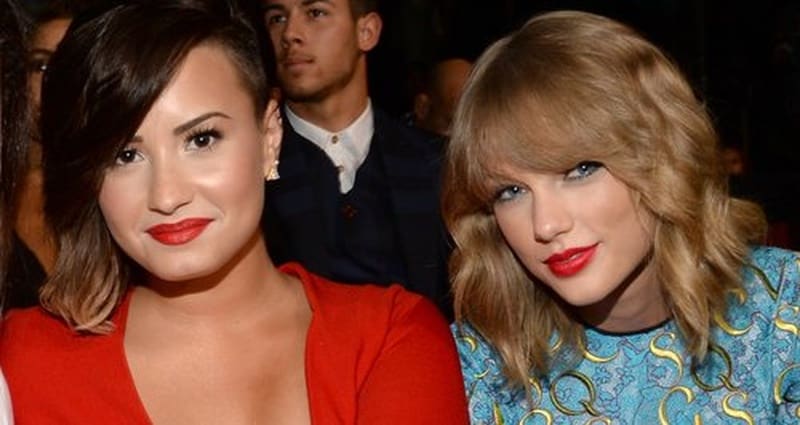 Attentat terroriste de Manchester: Les messages de soutien des stars (tweets)