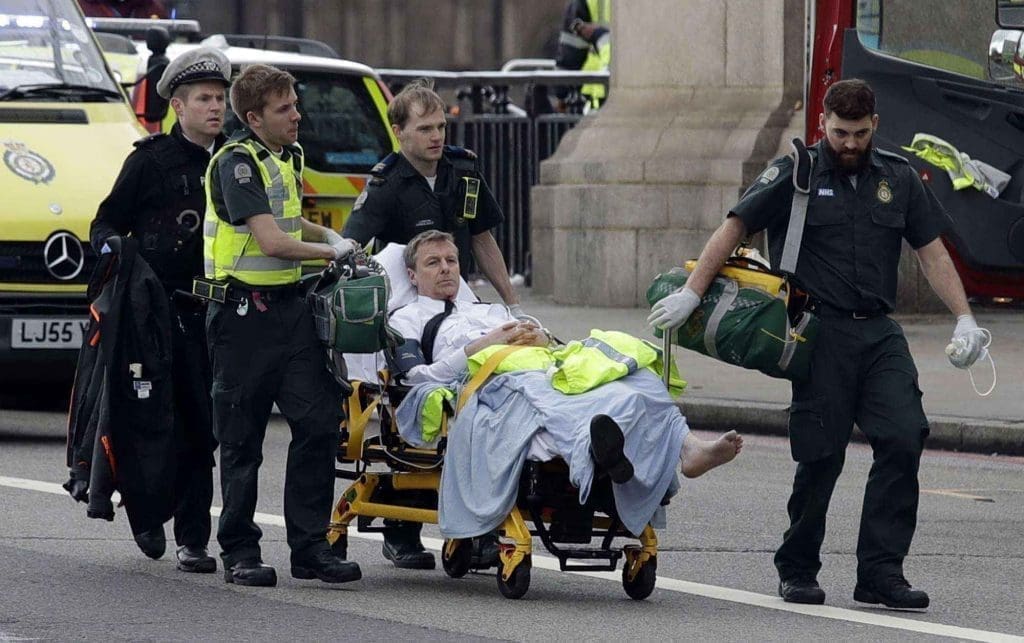Attaques terroristes de Londres: Sept victimes, les trois assaillants abattus