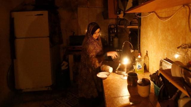 Israel a pris la décision de réduire à deux heures par jour l’approvisionnement  en électricité des Palestiniens
