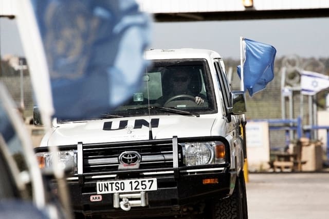 Un convoi de l’ONU attaqué près de la ville de Zawiyah en Libye