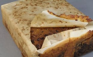 Antarctique: Un gâteau aux fruits vieux de cent ans retrouvé intacte