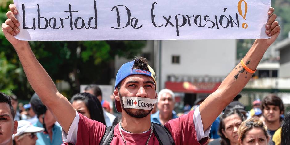 Venezuela: 49 médias fermés par le gouvernement en 2017
