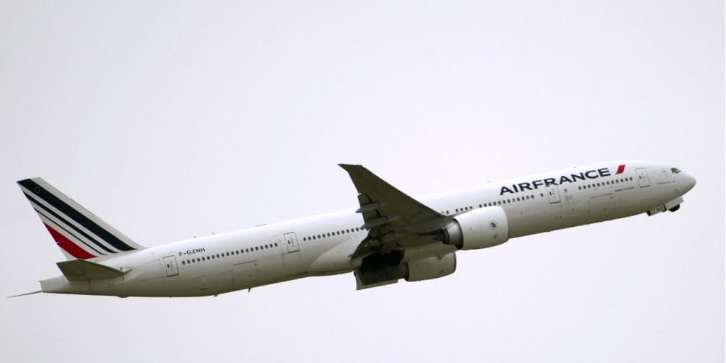 Un missile intercontinental nord coréen passe tout près d’un vol Air France