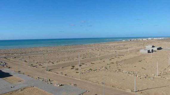 La plage de Foum El Oued s’offre pour la 10è année consécutive le label “Pavillon bleu” (Laayoune)