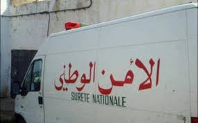Arrestation à Tétouan de deux personnes pour le braquage d’une agence de transfert d’argent