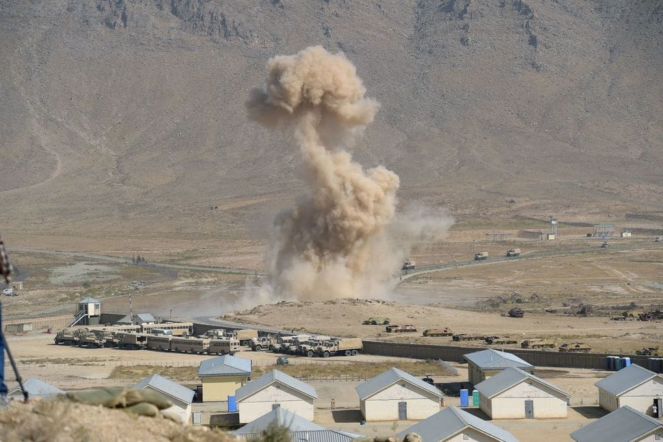 Afghanistan : deux attaques simultanées font 66 morts