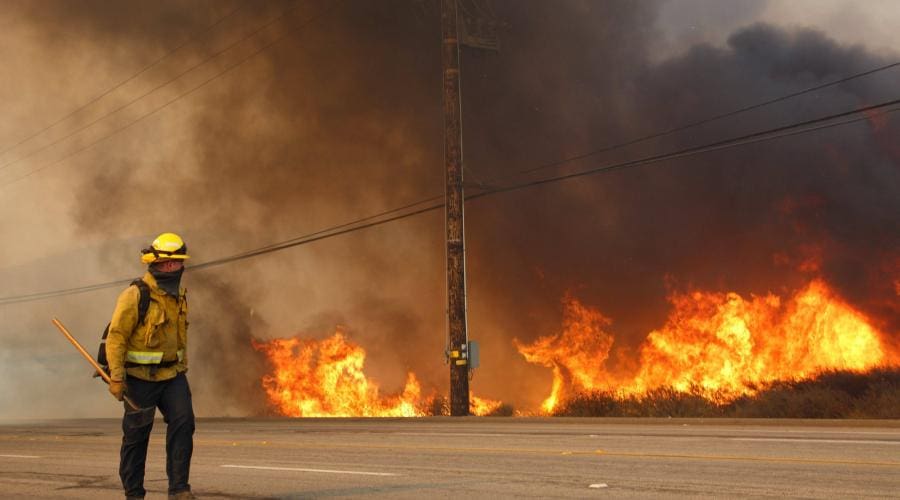 Californie: Des incendies monstres font dix morts
