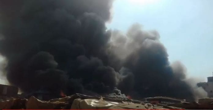 Casablanca: Un grand incendie s’est déclaré dans un marché populaire