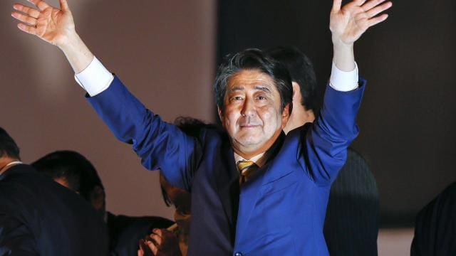 Japon: Large victoire de Shinzo Abe aux élections législatives anticipées