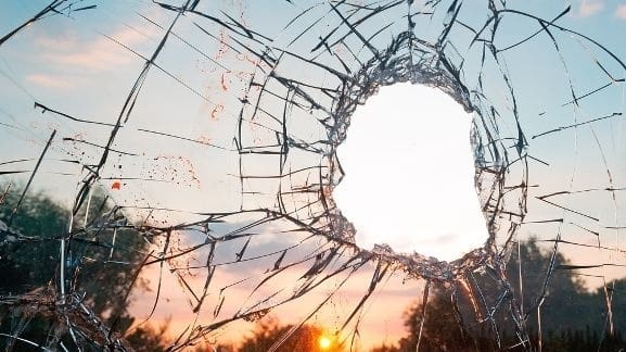 Beni Mellal: Un autocar ciblé par des jets de pierres