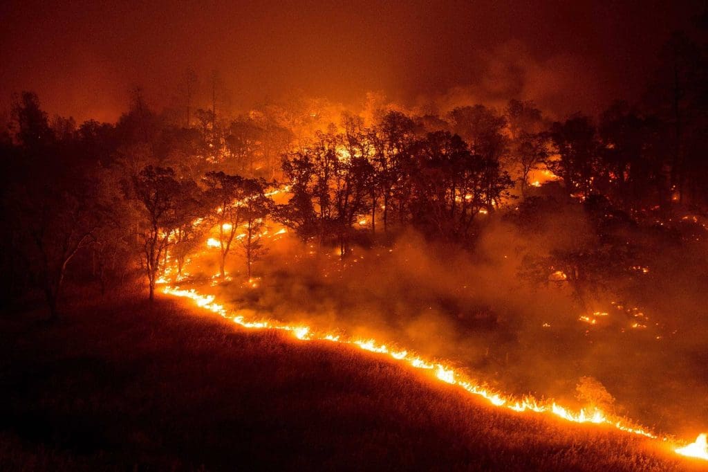 Los Angeles et le sud de la Californie cernés par les flammes