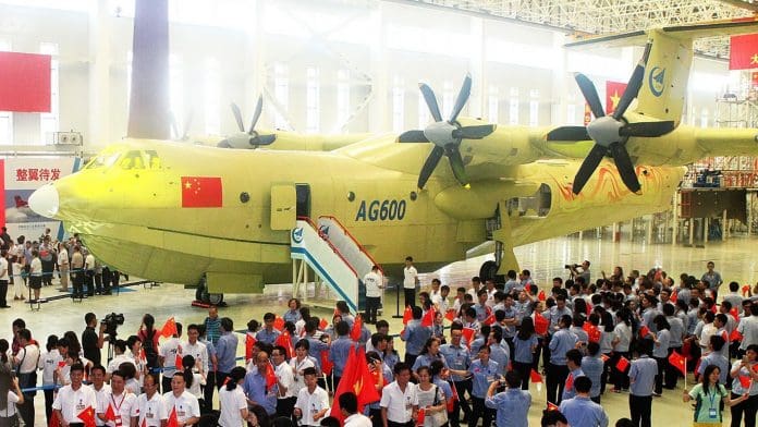 Chine: le plus grand hydravion du monde s’envole