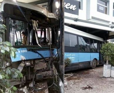 Un bus percute un café à Ain Harouda