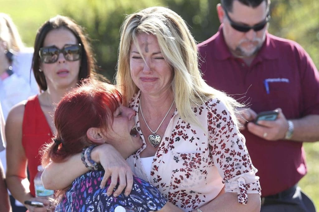 États-Unis: Une nouvelle fusillade dans un lycée, au moins 17 morts