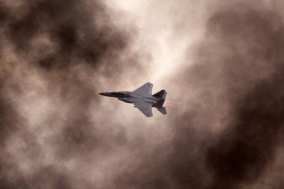 Des raids aériens israéliens ont frappé Gaza après une explosion