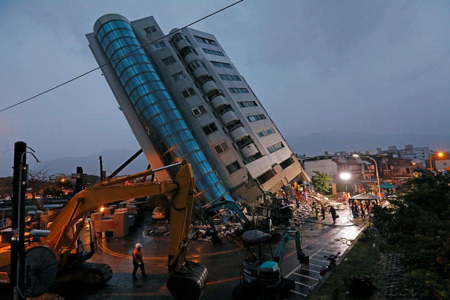 Séisme à Taiwan : Quatre touristes morts, cinq autres toujours bloqués