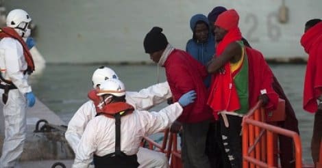 Méditerranée: 36 migrants secourus lundi