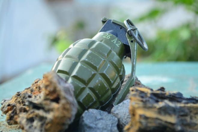 Découverte d’une grenade complètement rouillée à Midelt