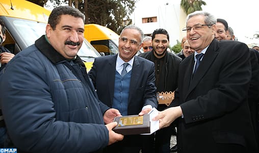 Région Fès-Meknès : 22 bus scolaires au profit des communes territoriales