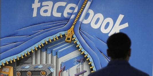 Facebook reconnaît avoir collecté des données sur les appels et SMS de ses utilisateurs