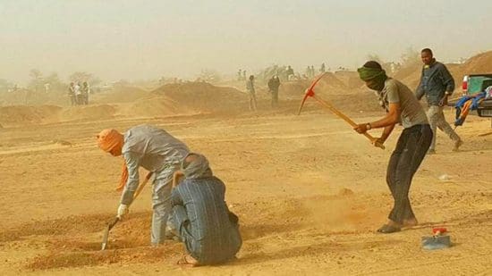 Chercheurs d’or à Dakhla: début du démantèlement des tentes dressées dans des conditions normales