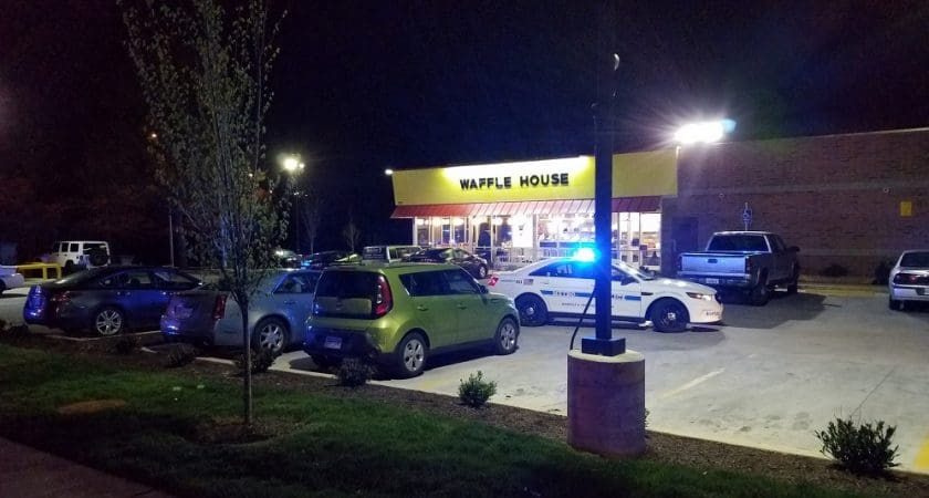 États-Unis: fusillade dans un restaurant, trois morts