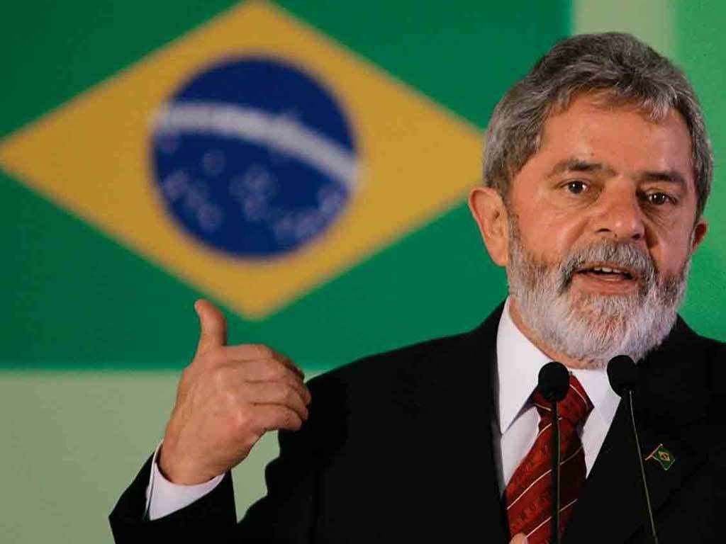 Brésil: L’ex-président Lula aux portes de la prison
