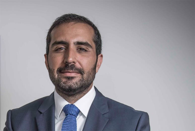 Paris: Abdelmalek Alaoui reçoit le prix de la francophonie pour son livre « Le Temps du Continent »