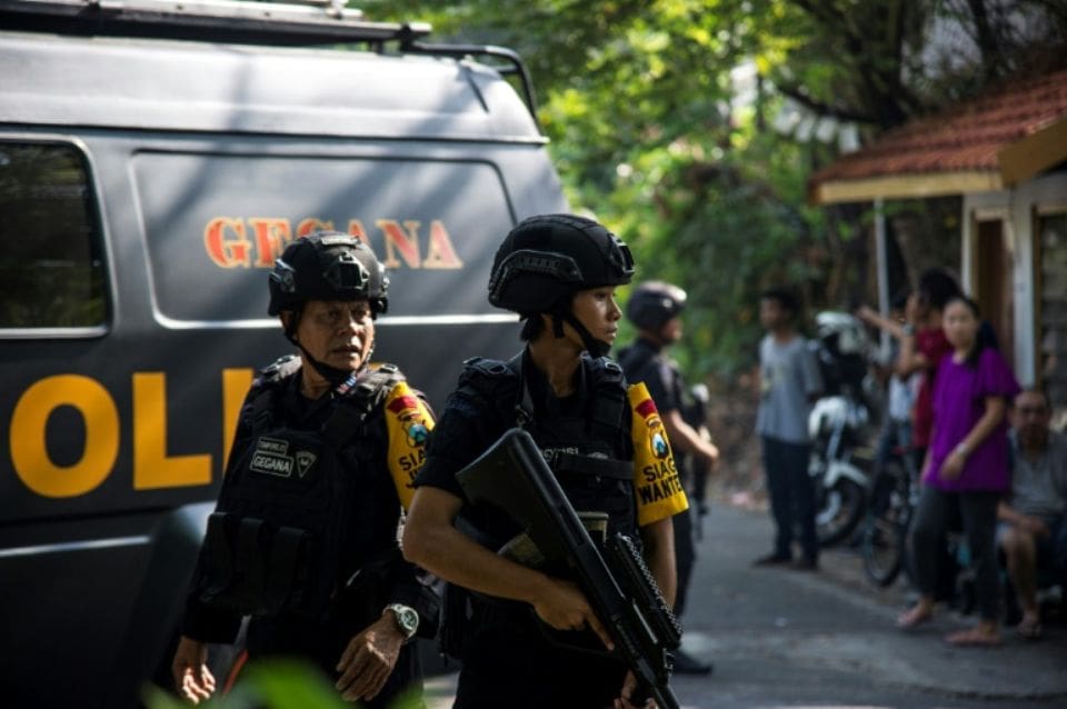 Indonésie : nouvel attentat à Surabaya, après un week-end meurtrier