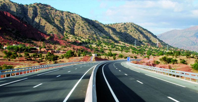 Suspension de la circulation sur la RN1 reliant Lakhssas et Tagant dans la province de Guelmim