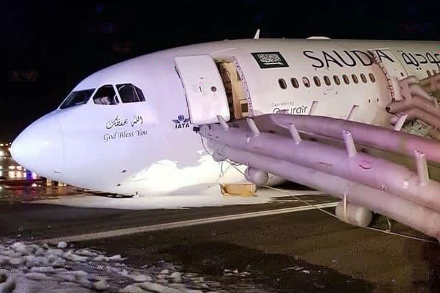 Un avion reliant Barcelone à Marrakech contraint d’atterrir à Malaga pour cause d’incendie