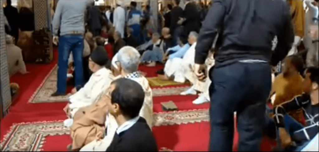 Rabat: un homme armé d’un sabre interrompt la prière du vendredi à la mosquée Hassan